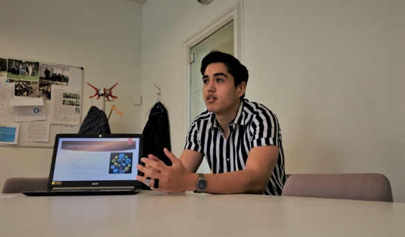 William fremlægger en sag